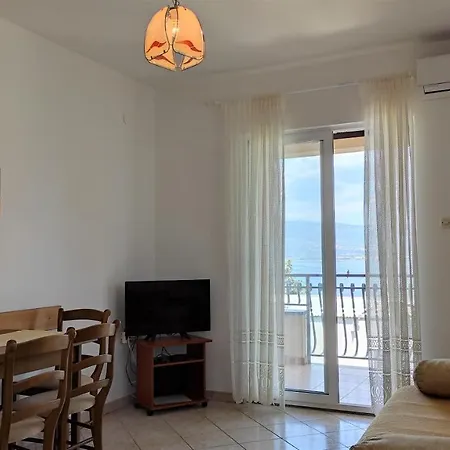 Apartments Ljilja Sea View Slatine Exterior photo